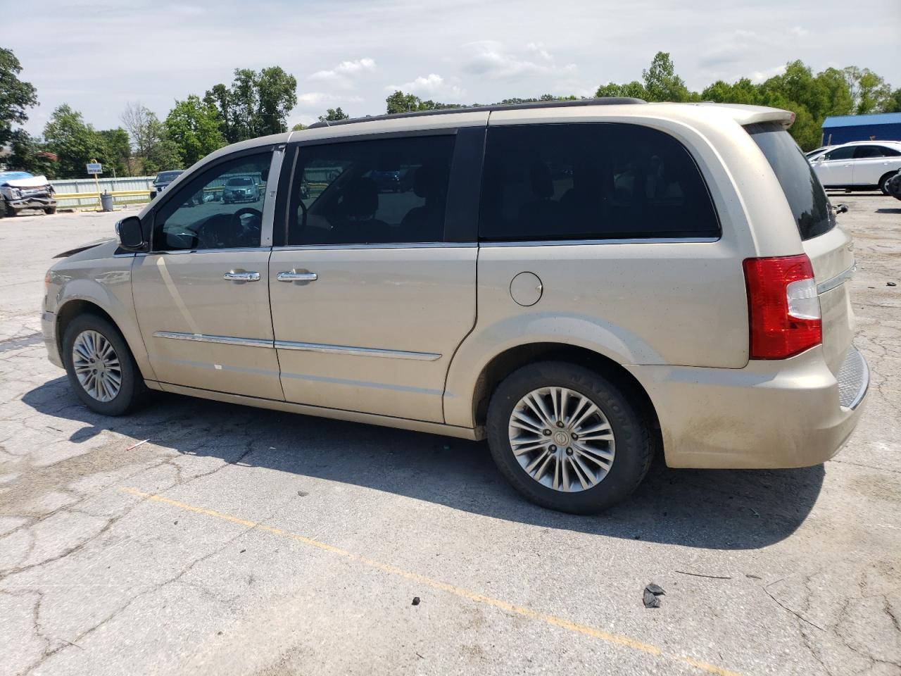 Image 2 of 2015 CHRYSLER TOWN & COUNTRY TOURING L 2015 with VIN 2C4RC1CG0FR553727