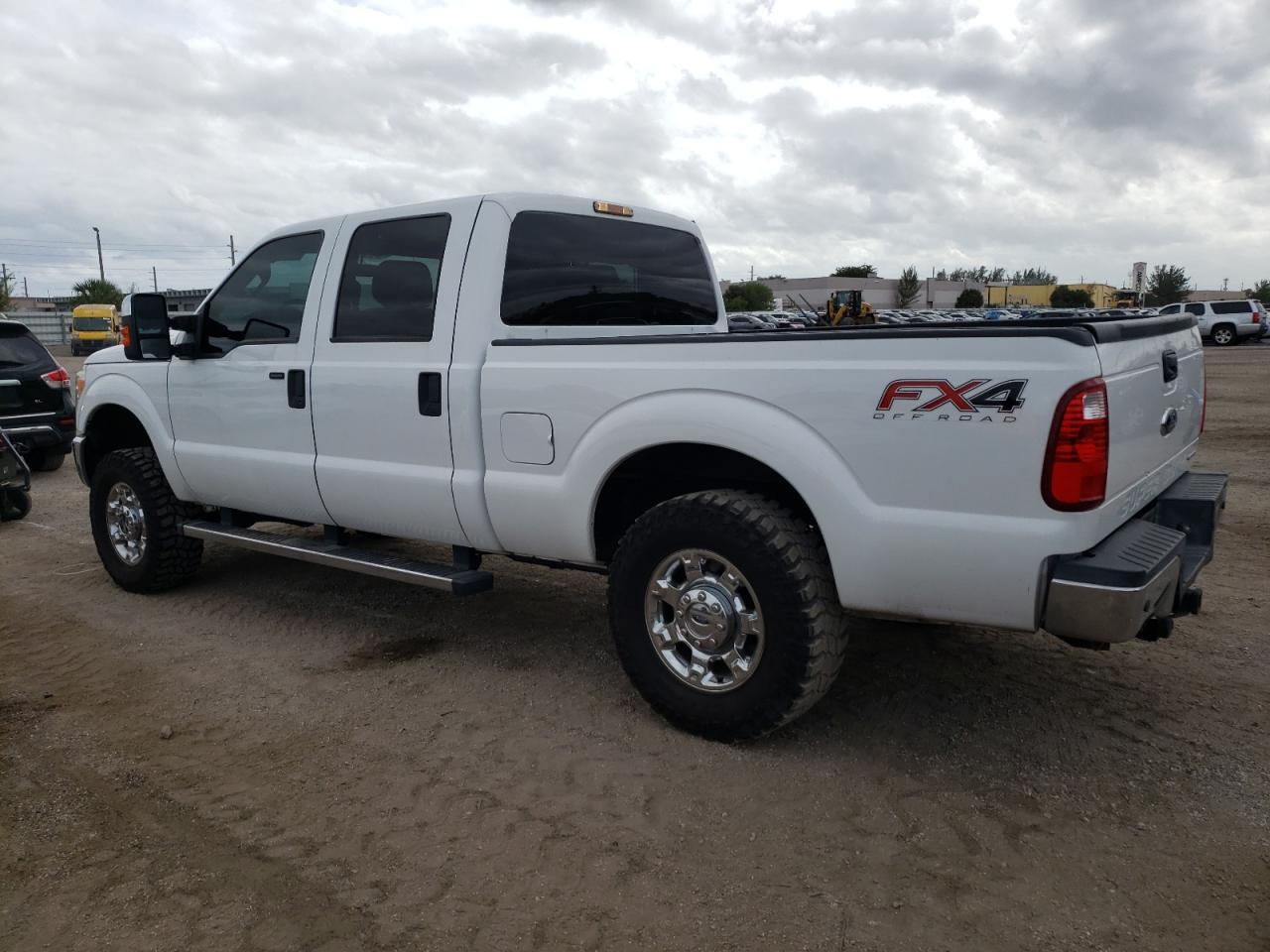 Image 2 of 2016 FORD F250 SUPER DUTY 2016 with VIN 1FT7W2B65GEB14843