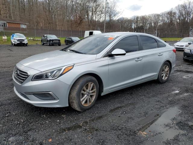 Obraz 1 z 2017 HYUNDAI SONATA SE 2017 z VIN 5NPE24AF0HH590077