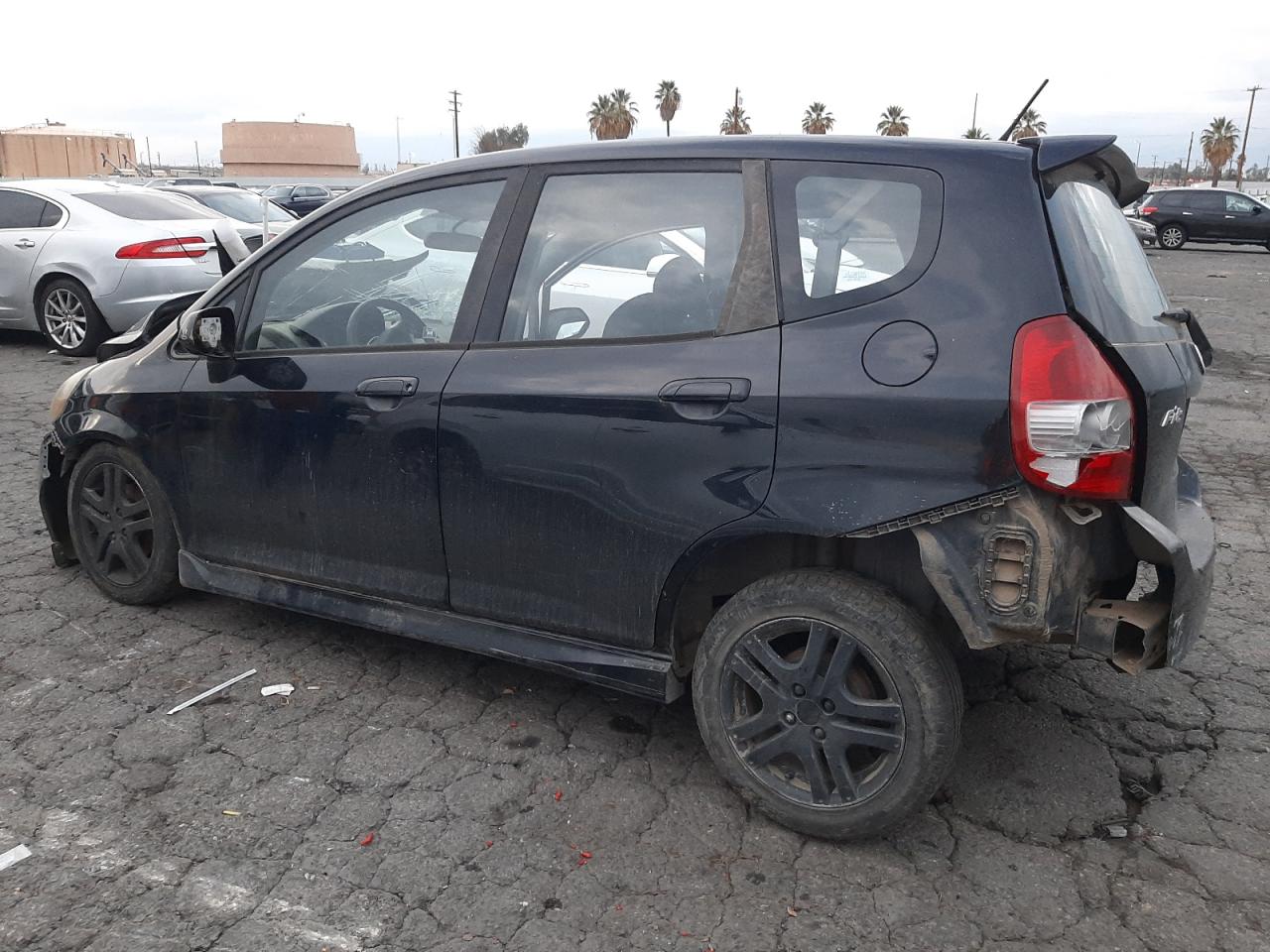 Изображение 2 2007 HONDA FIT S 2007 с VIN JHMGD38667S010042