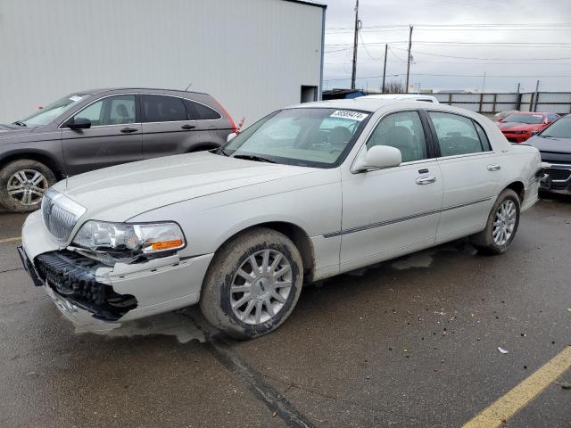 Obraz 1 z 2006 LINCOLN TOWN CAR SIGNATURE 2006 z VIN 1LNHM81W36Y645885
