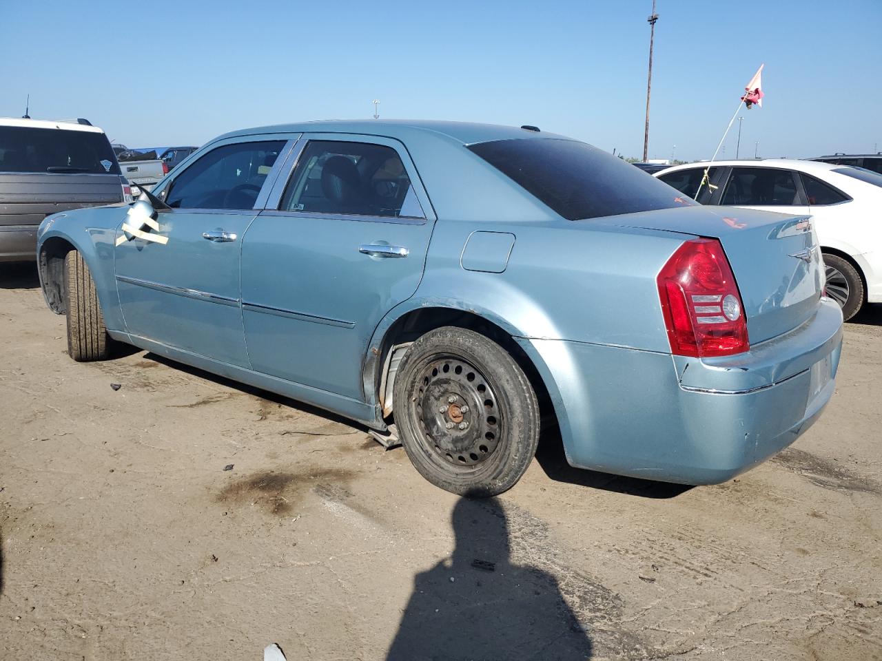 Изображение 2 2009 CHRYSLER 300 TOURING 2009 с VIN 2C3LA53V89H551742