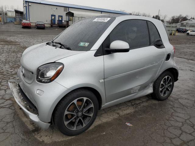 2017 SMART FORTWO  2017 image