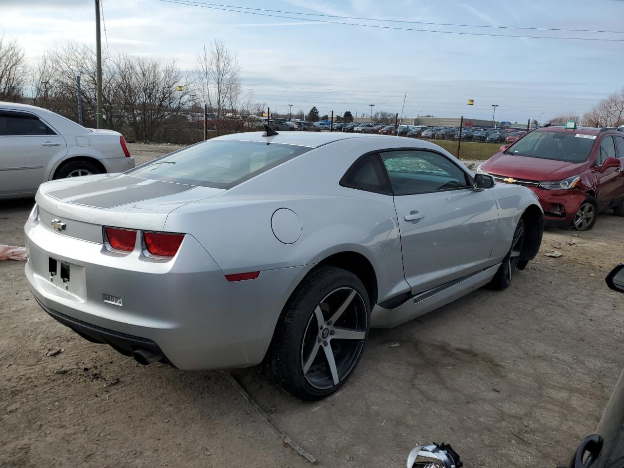 Image 3 of 2011 CHEVROLET CAMARO LT 2011 with VIN 2G1FB1ED3B9109401