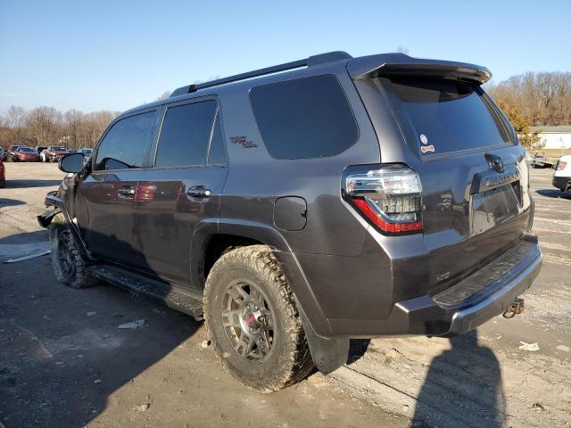 Obraz 2 z 2019 TOYOTA 4RUNNER SR5 2019 z VIN JTEBU5JR8K5721515