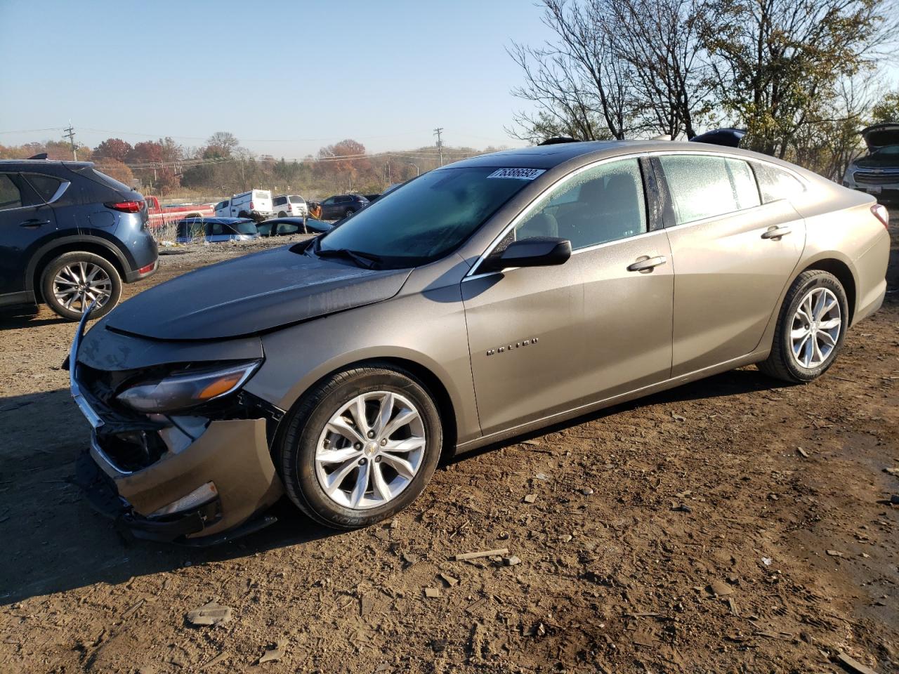 Изображение 1 2020 CHEVROLET MALIBU LT 2020 с VIN 1G1ZD5ST9LF095829