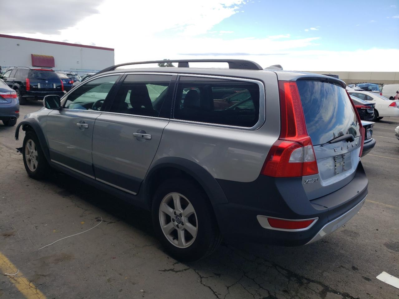 Obraz 2 z 2012 VOLVO XC70 3.2 2012 z VIN YV4940BZXC1133030