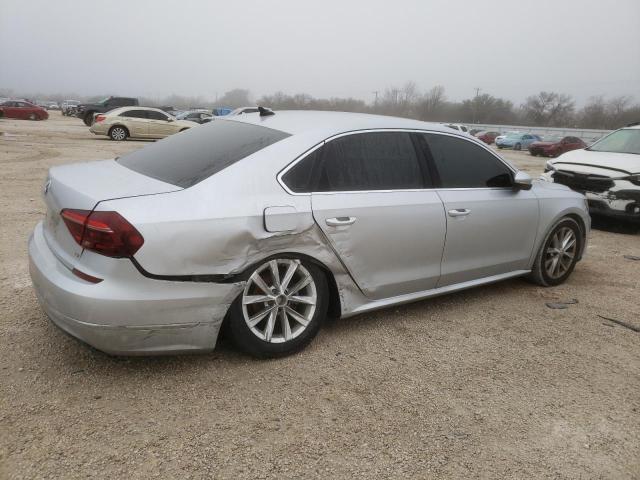 Image 3 of 2018 VOLKSWAGEN PASSAT SE 2018 with VIN 1VWBA7A34JC008882