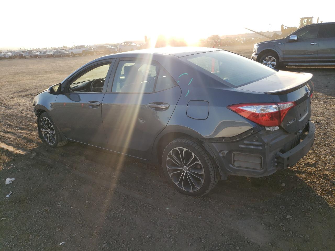 Изображение 2 2015 TOYOTA COROLLA L 2015 с VIN 2T1BURHE7FC275896