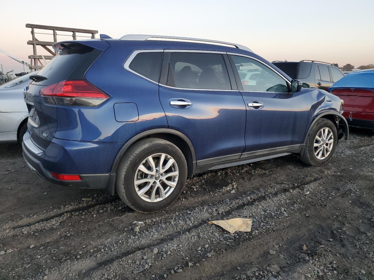Изображение 3 2017 NISSAN ROGUE S 2017 с VIN 5N1AT2MT1HC830780