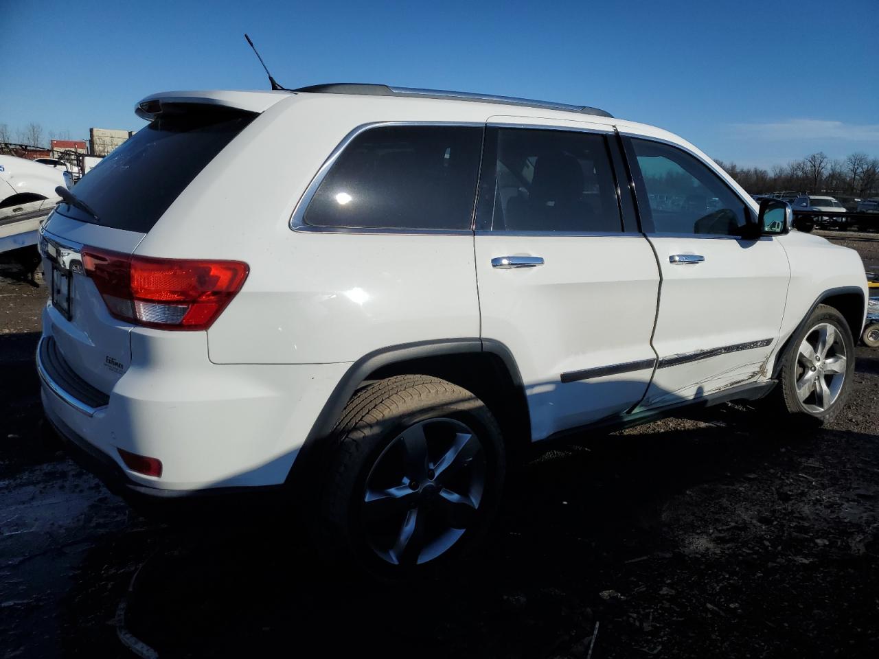 Изображение 3 2013 JEEP GRAND CHEROKEE OVERLAND 2013 с VIN 1C4RJFCG6DC607055