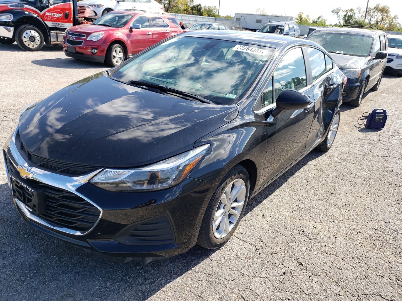 Image 1 of 2019 CHEVROLET CRUZE LT 2019 with VIN 1G1BE5SM7K7144509