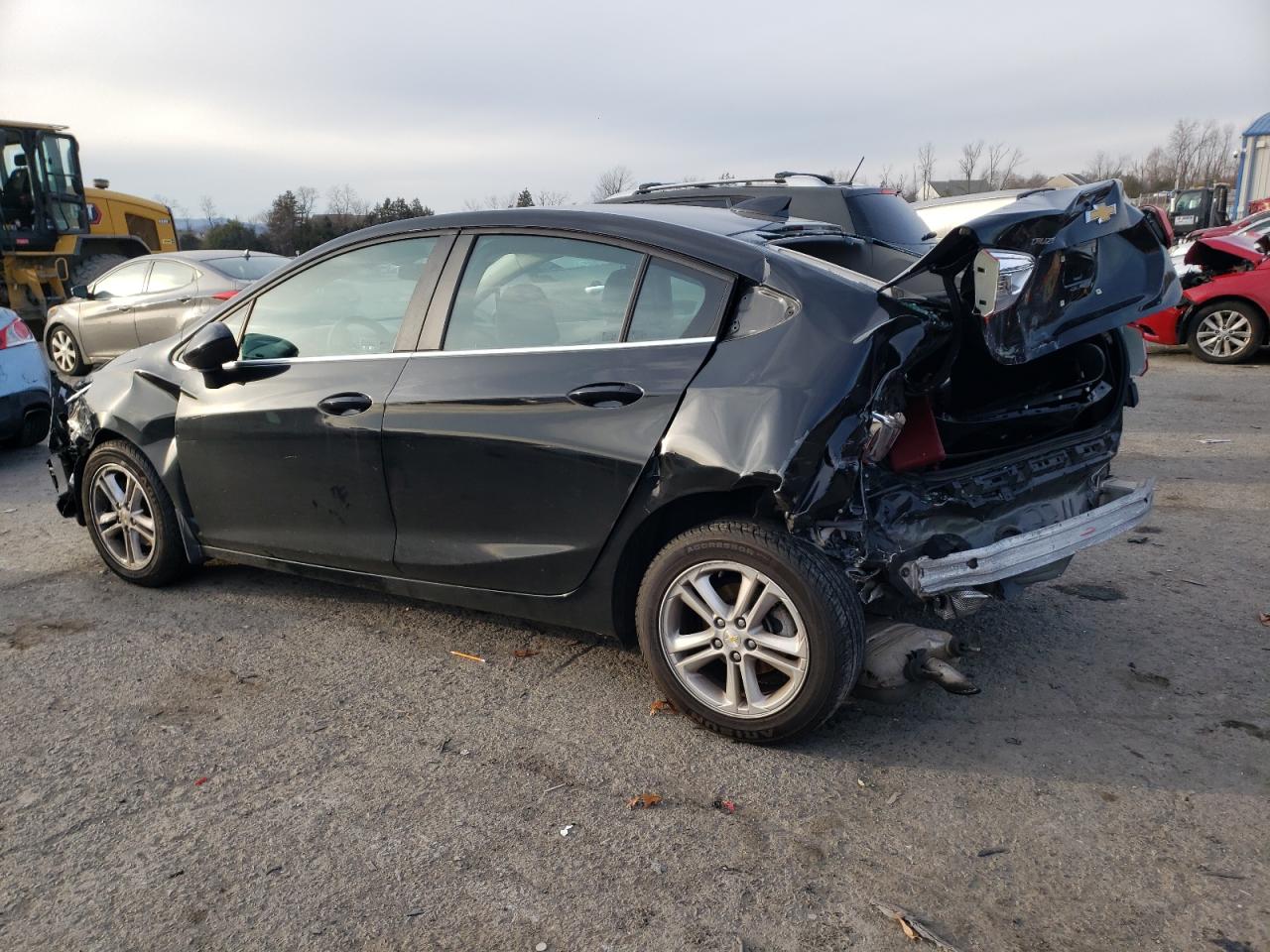 Obraz 2 z 2017 CHEVROLET CRUZE LT 2017 z VIN 1G1BE5SM6H7200979