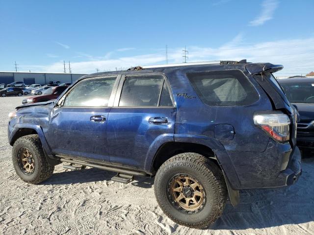 Изображение 2 2018 TOYOTA 4RUNNER SR5/SR5 PREMIUM 2018 с VIN JTEBU5JR4J5556125