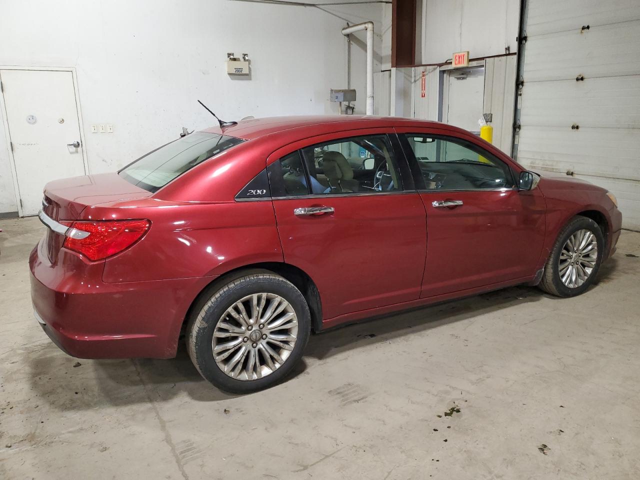 Image 3 of 2011 CHRYSLER 200 LIMITED 2011 with VIN 1C3BC2FG9BN570251