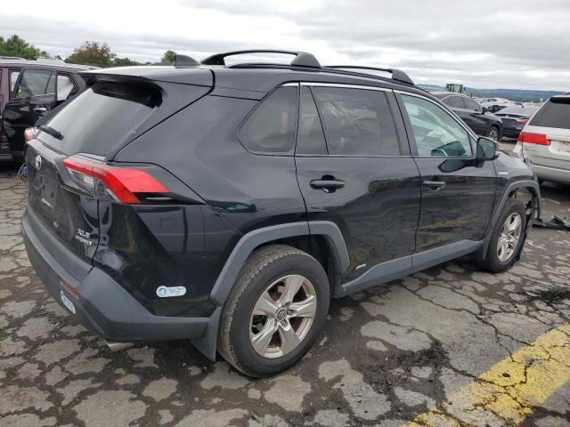 Image 3 of 2019 TOYOTA RAV4 XLE 2019 with VIN 2T3RWRFV2KW014221