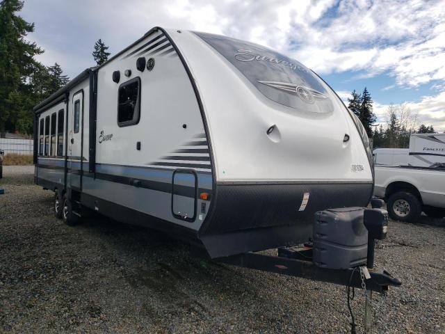 Image 1 of 2018 WILDWOOD SURVEYOR 2018 with VIN 4X4TSVH22J2476759