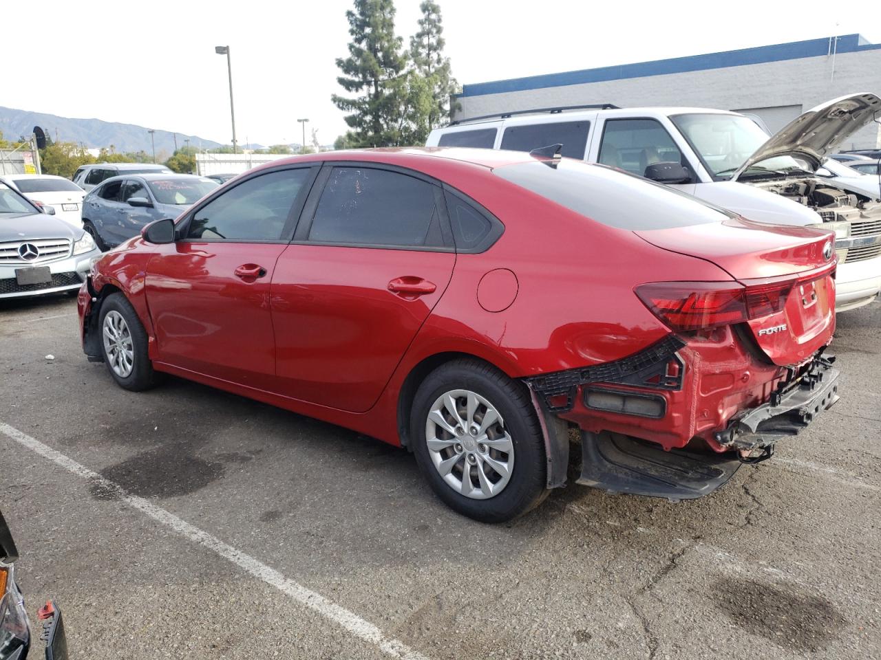 Image 2 of 2019 KIA FORTE FE 2019 with VIN 3KPF24ADXKE109315
