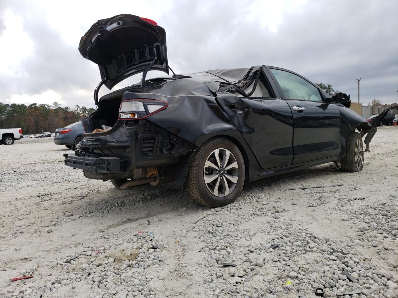 Изображение 3 2023 KIA RIO LX 2023 с VIN 3KPA24AD6PE531745
