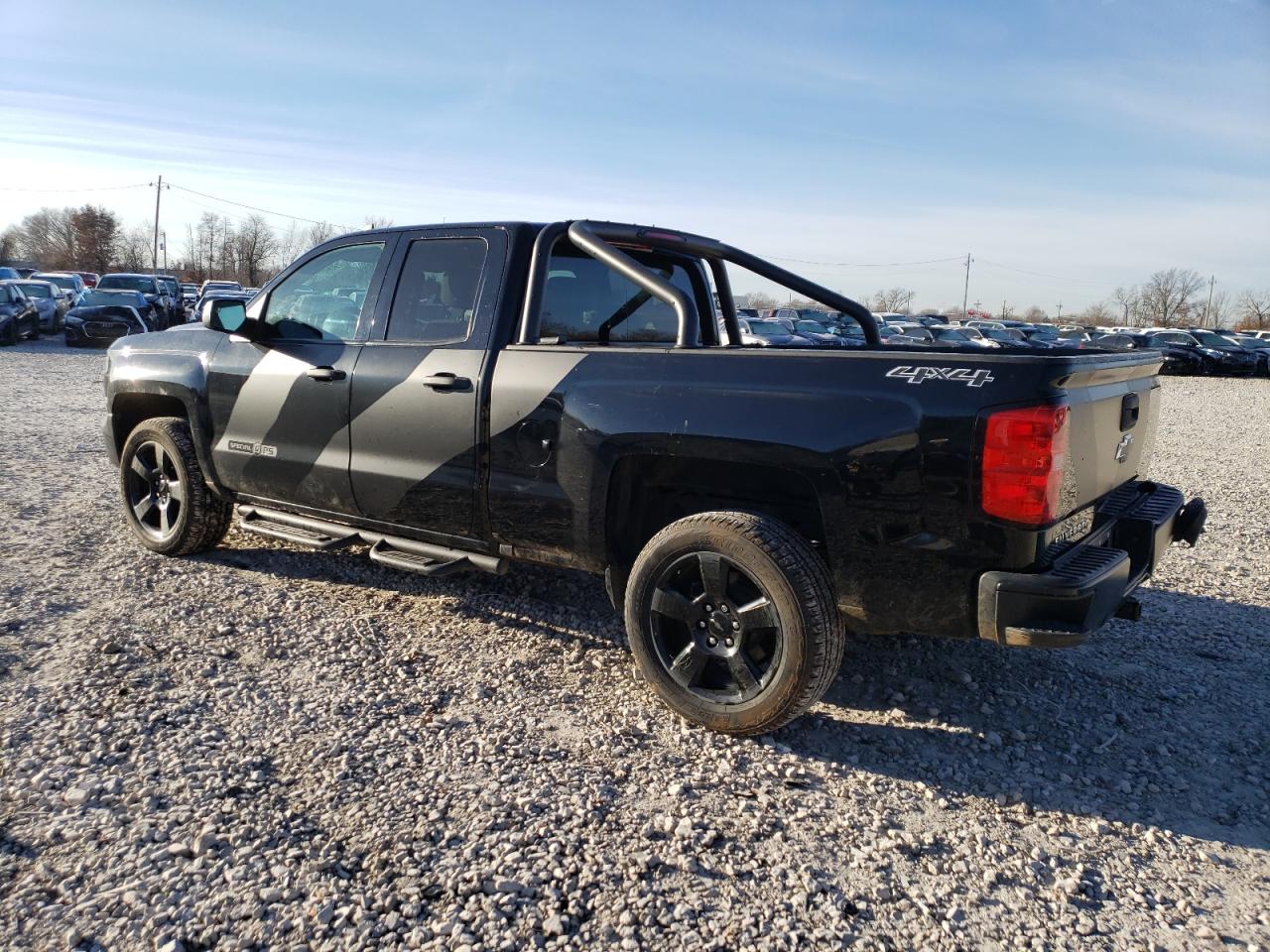 Image 2 of 2016 CHEVROLET SILVERADO K1500 2016 with VIN 1GCVKNEC8GZ367363