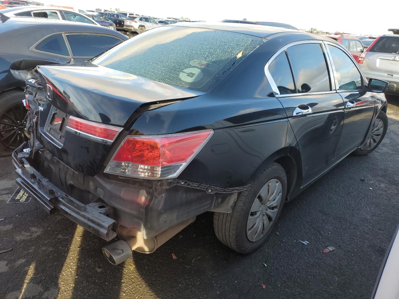 Изображение 3 2011 HONDA ACCORD LX 2011 с VIN 1HGCP2F3XBA082694