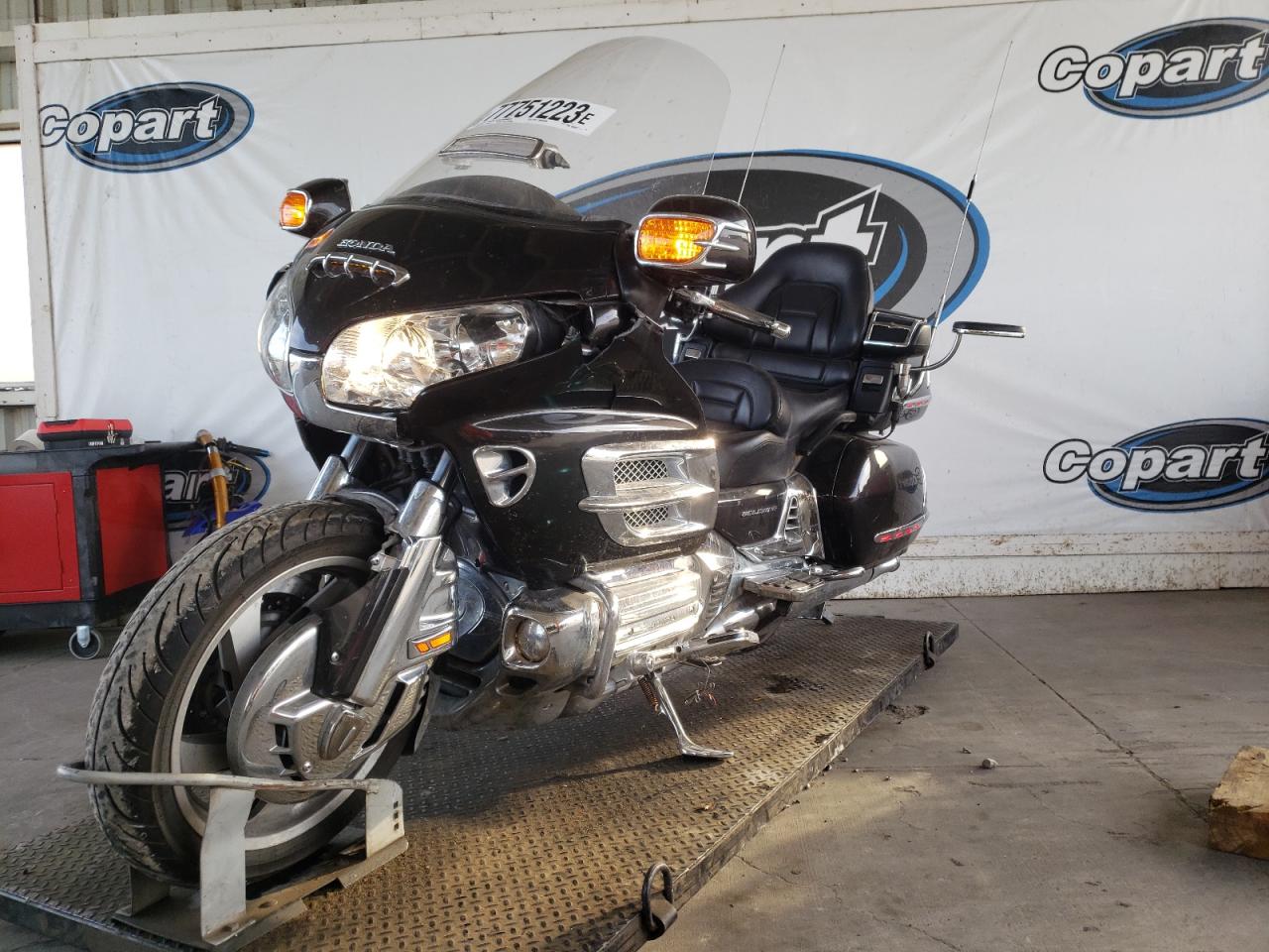 Image 2 of 2010 HONDA GL1800  2010 with VIN 1HFSC47GXAA900951