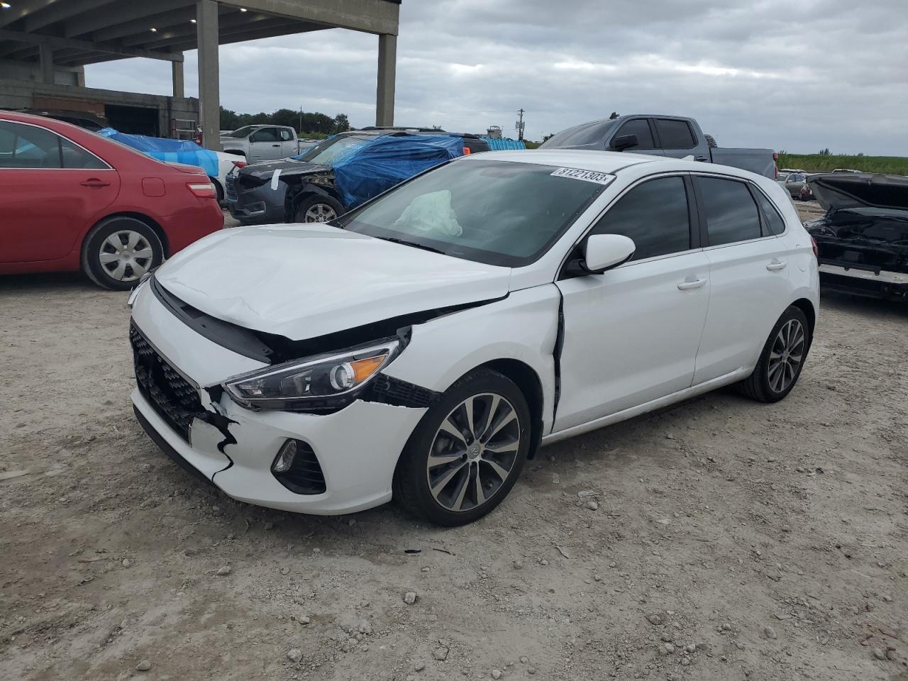 Image 1 of 2020 HYUNDAI ELANTRA GT  2020 with VIN KMHH35LE4LU146151