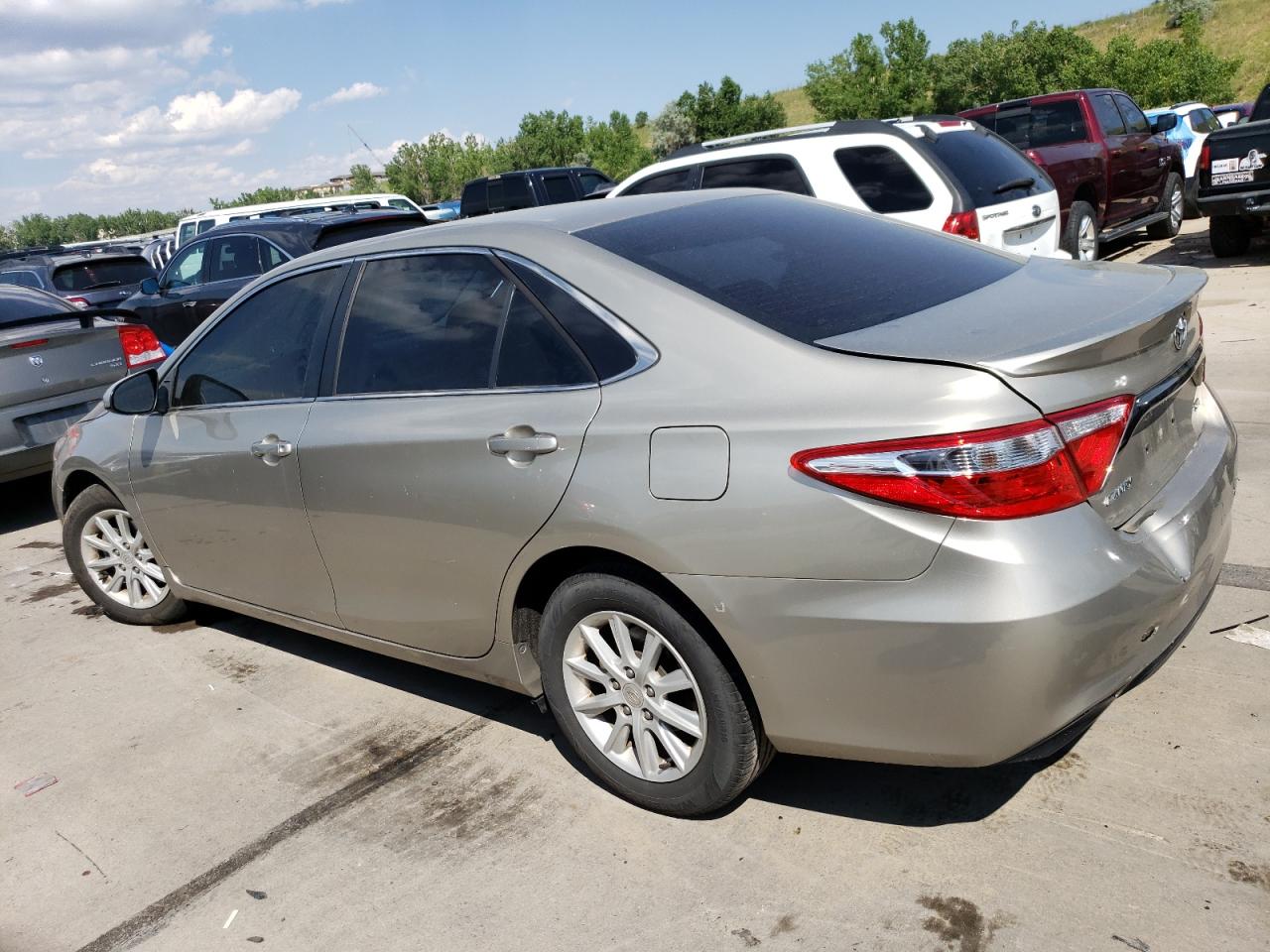 Image 2 of 2015 TOYOTA CAMRY LE 2015 with VIN 4T1BF1FK5FU067129