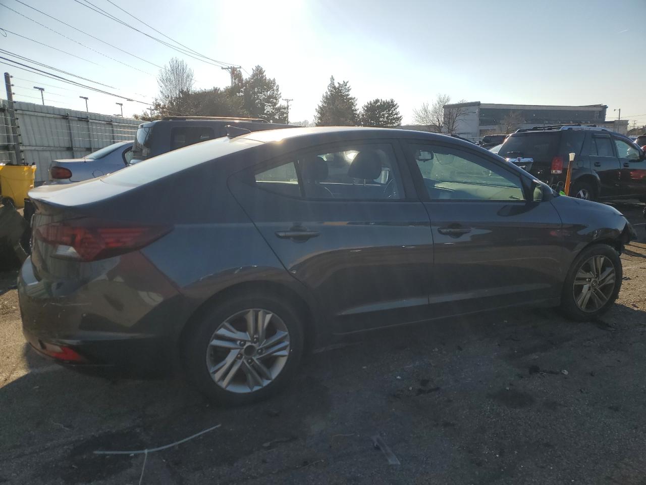 Изображение 3 2020 HYUNDAI ELANTRA SEL 2020 с VIN 5NPD84LFXLH560391