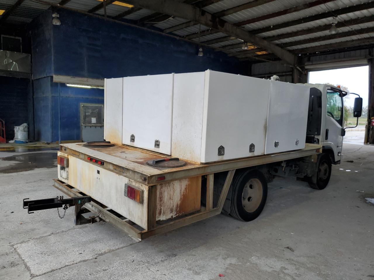 Image 3 of 2019 ISUZU NPR HD  2019 with VIN 54DC4W1B2KS811855