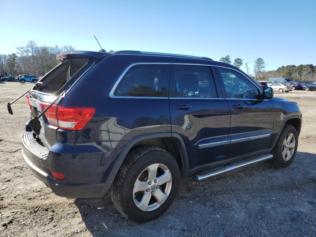 Изображение 3 2013 JEEP GRAND CHEROKEE LAREDO 2013 с VIN 1C4RJEAG3DC520310