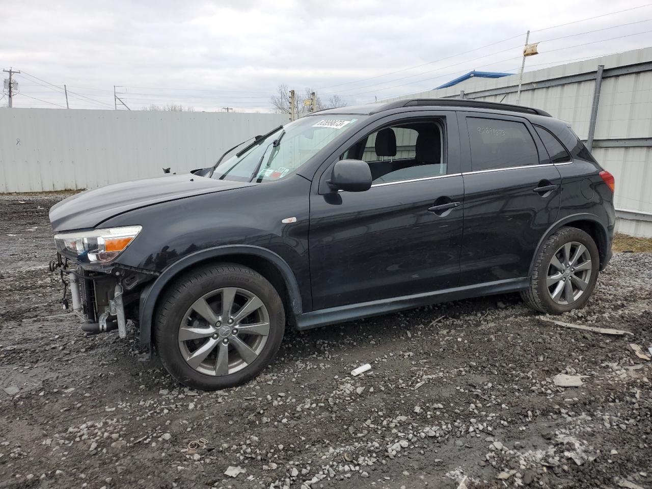 Obraz 2013 MITSUBISHI OUTLANDER SPORT LE 2013