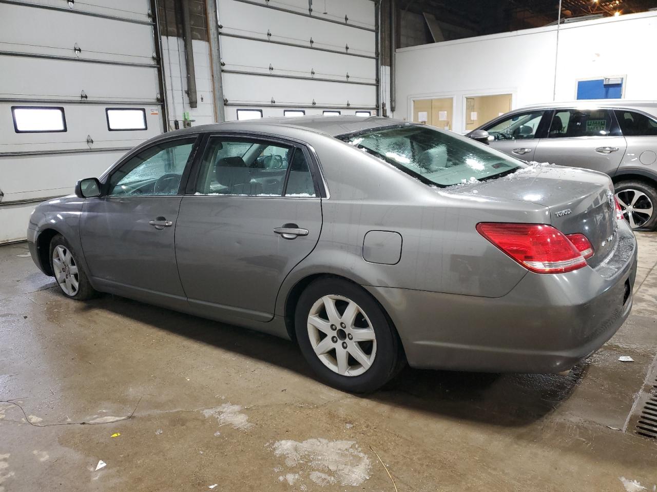 Изображение 2 2007 TOYOTA AVALON XL 2007 с VIN 4T1BK36BX7U198288