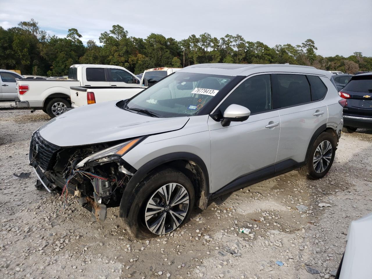 Image 1 of 2021 NISSAN ROGUE SV 2021 with VIN 5N1AT3BA0MC673079