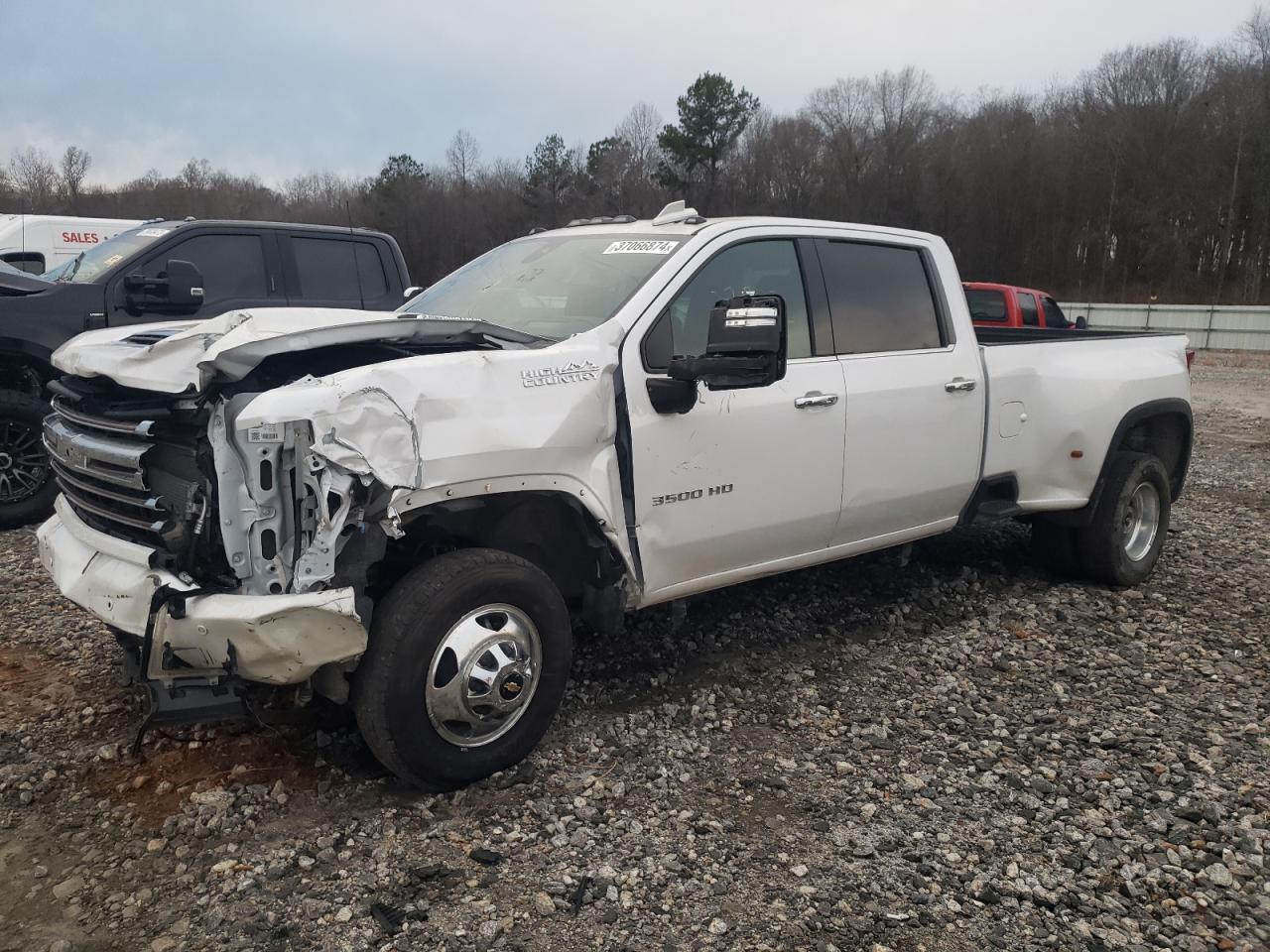 Image 1 of 2021 CHEVROLET SILVERADO K3500 HIGH COUNTRY 2021 with VIN 1GC4YVEY4MF293314