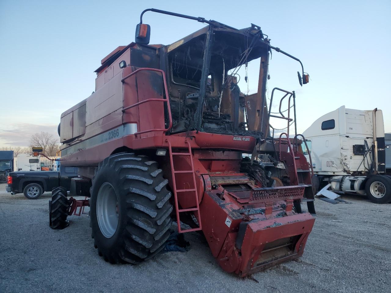 Изображение 2002 CASE COMBINE 2002