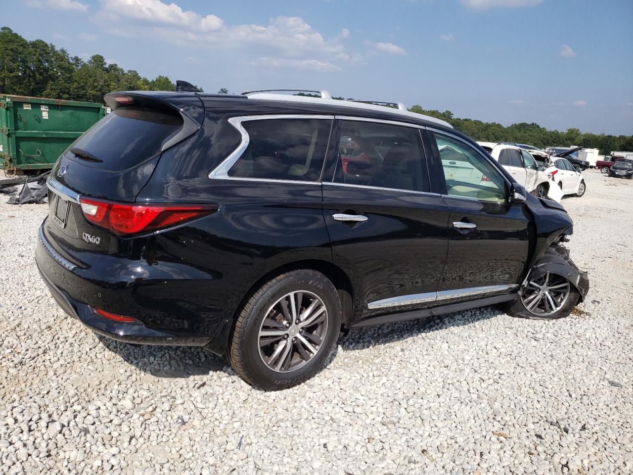 Image 3 of 2017 INFINITI QX60  2017 with VIN 5N1DL0MN7HC503027