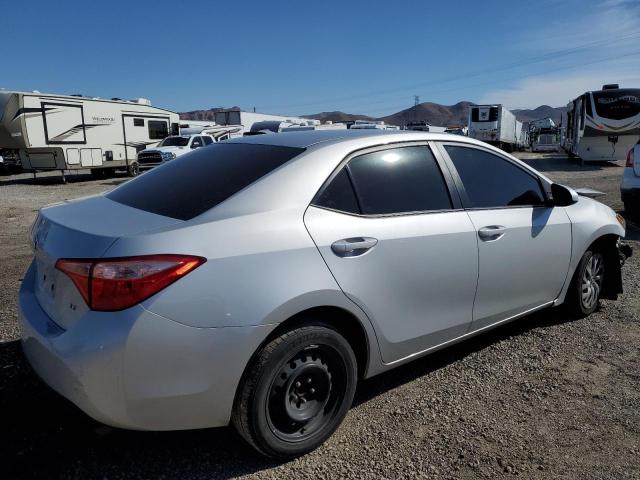 Obraz 3 z 2018 TOYOTA COROLLA L 2018 z VIN 2T1BURHE0JC087083