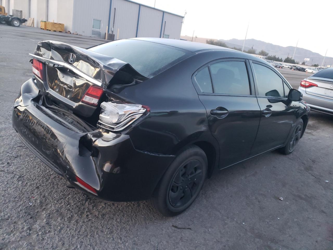Obraz 3 z 2013 HONDA CIVIC LX 2013 z VIN 19XFB2F52DE217579