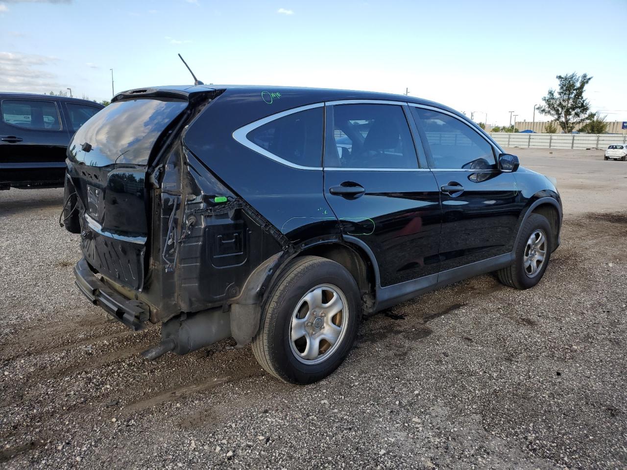 Image 3 of 2016 HONDA CR-V LX 2016 with VIN 2HKRM3H34GH530142