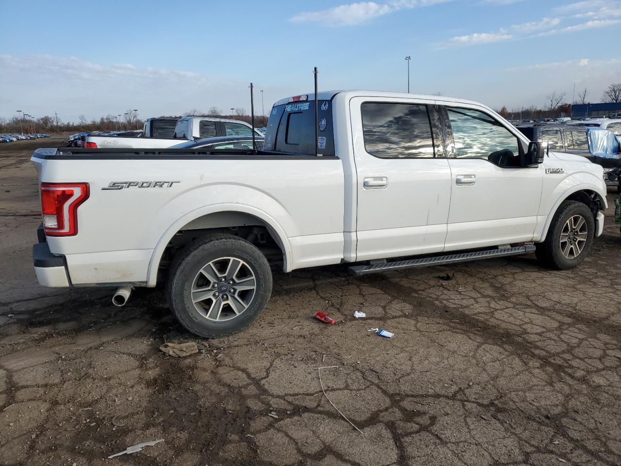 Image 3 of 2016 FORD F150 SUPERCREW 2016 with VIN 1FTEW1CF9GFB97204