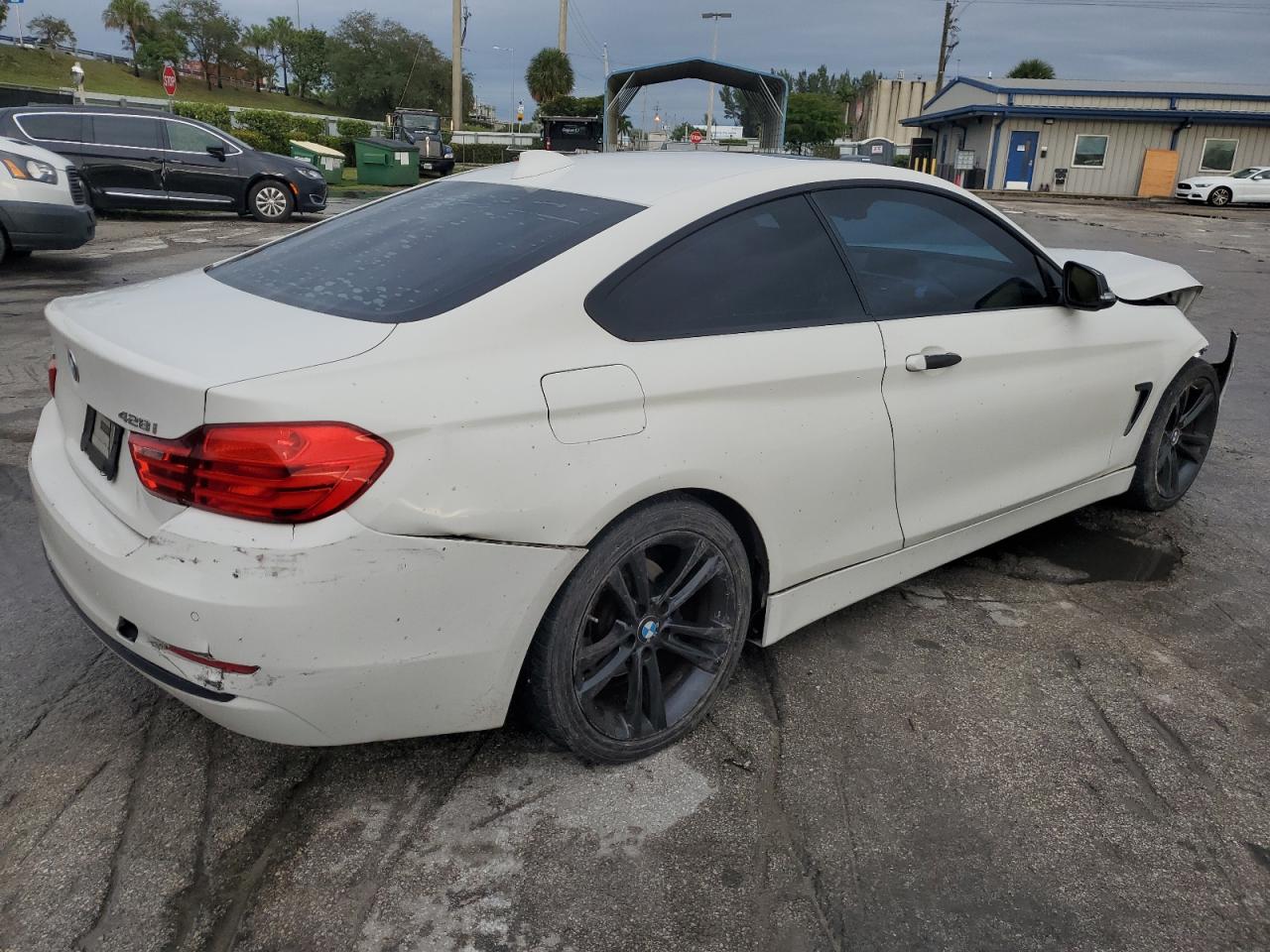 Obraz 3 z 2014 BMW 428 XI 2014 z VIN WBA3N9C5XEF721924
