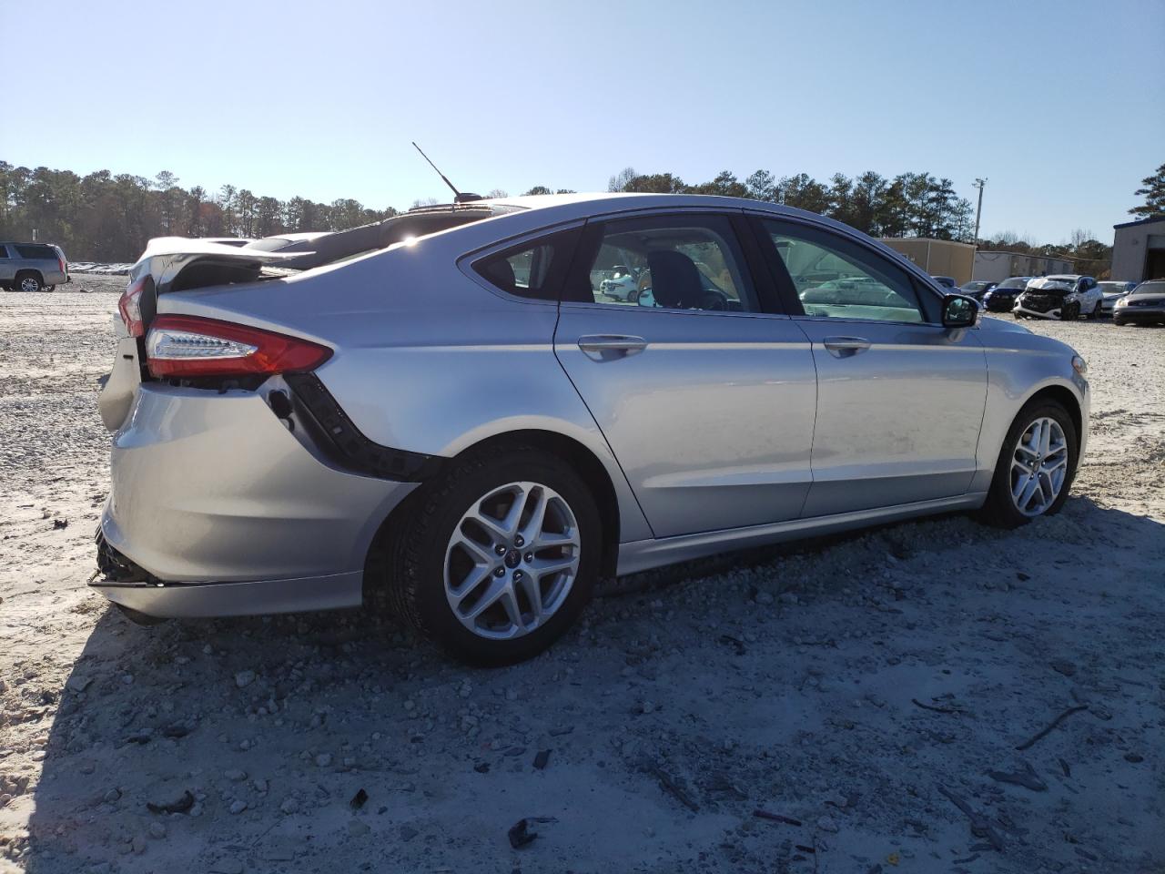 Image 3 of 2013 FORD FUSION SE 2013 with VIN 3FA6P0HR8DR381388