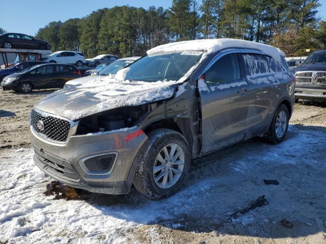 Image 1 of 2016 KIA SORENTO LX 2016 with VIN 5XYPG4A35GG092172