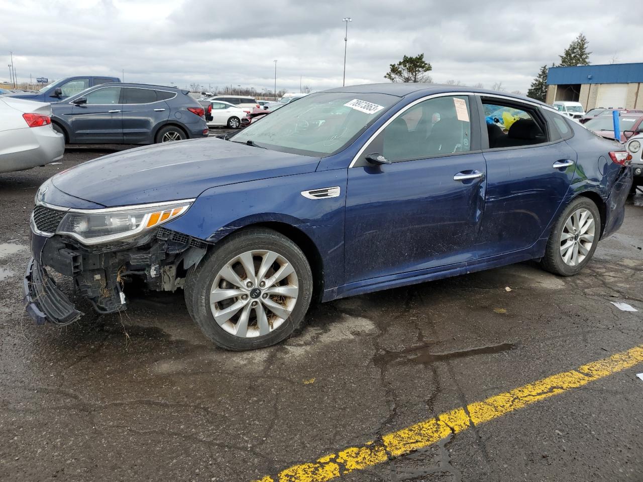 Obraz 1 z 2017 KIA OPTIMA LX 2017 z VIN 5XXGT4L39HG140447