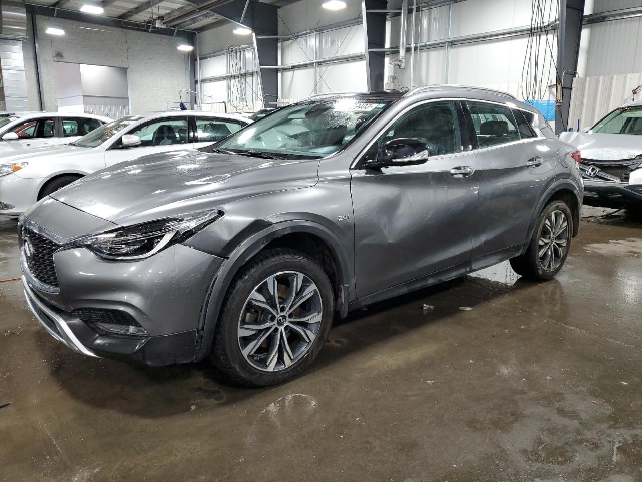 2017 INFINITI QX30 BASE 2017 image