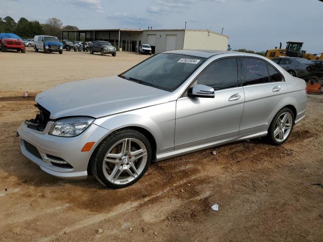 Obraz 1 z 2011 MERCEDES-BENZ C 300 2011 z VIN WDDGF5EB4BF639055