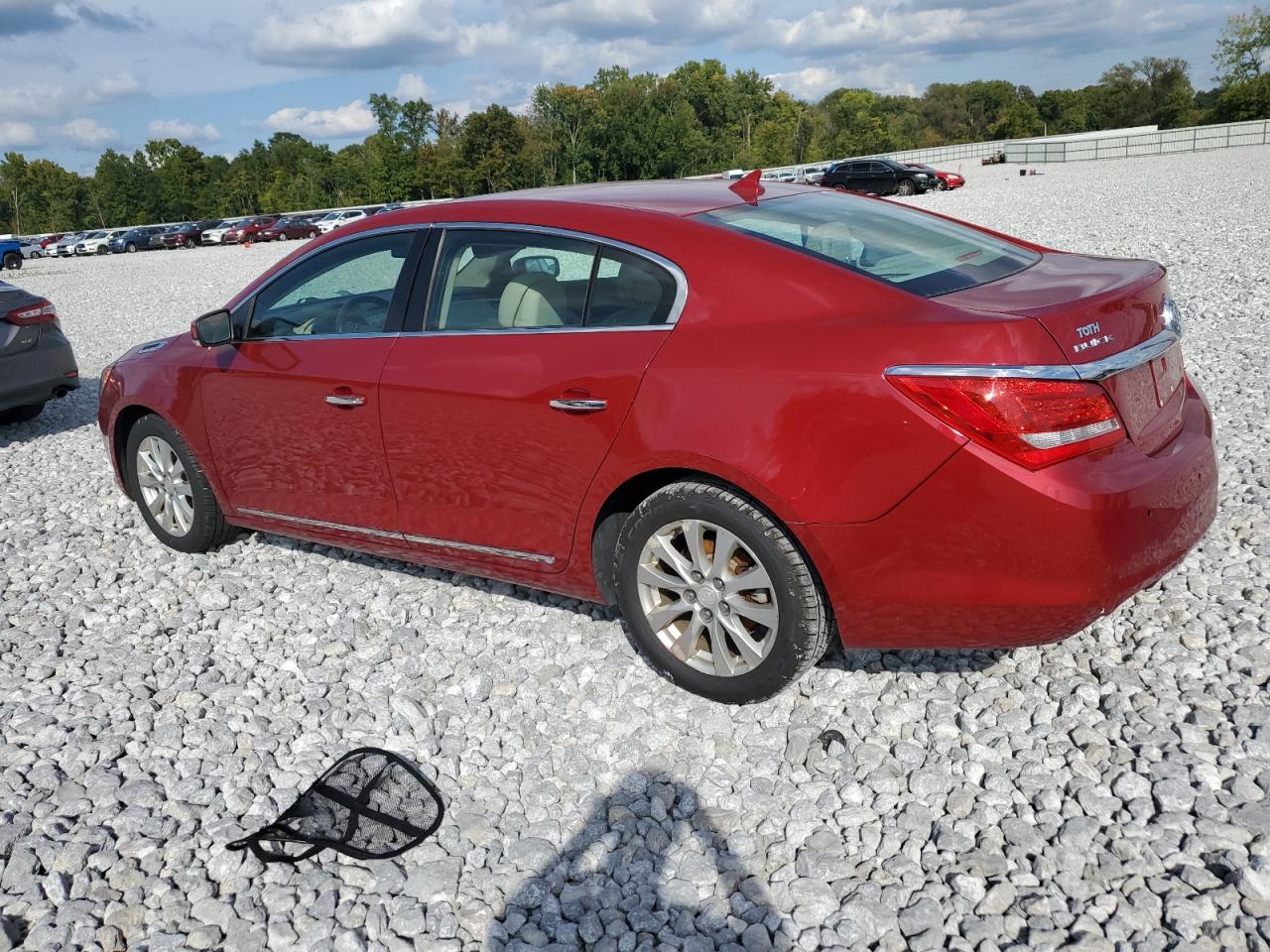 Изображение 2 2014 BUICK LACROSSE  2014 с VIN 1G4GB5GR9EF139019