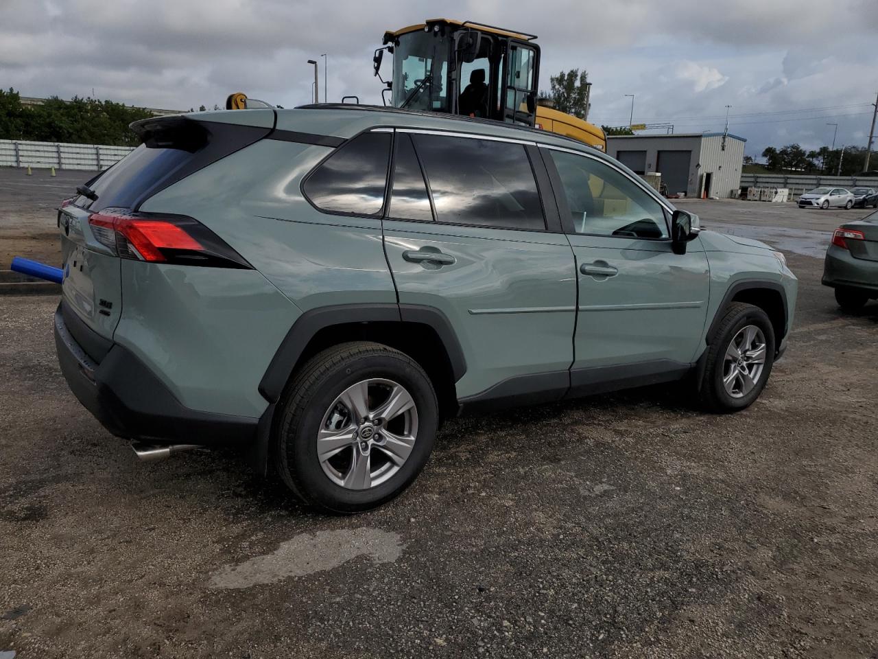 Image 3 of 2023 TOYOTA RAV4 XLE 2023 with VIN 2T3P1RFV2PW362095