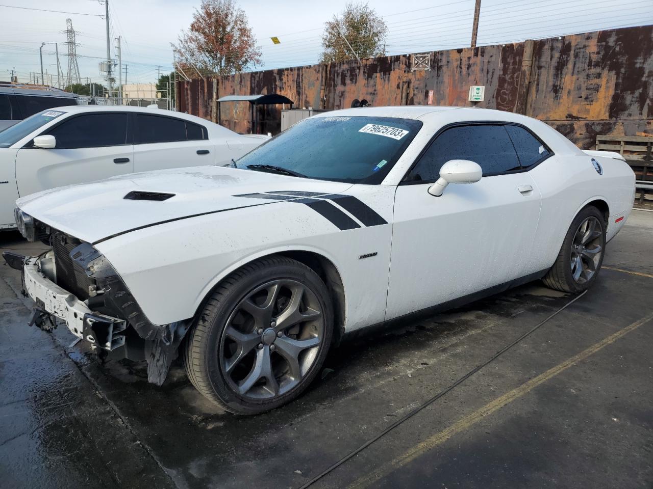 Obraz 1 z 2015 DODGE CHALLENGER SXT PLUS 2015 z VIN 2C3CDZBT8FH764829